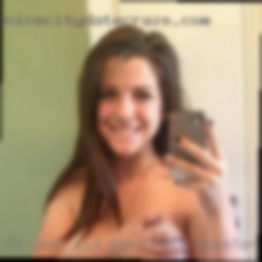 25 year old personals Wooster, OH squirting thic milf.